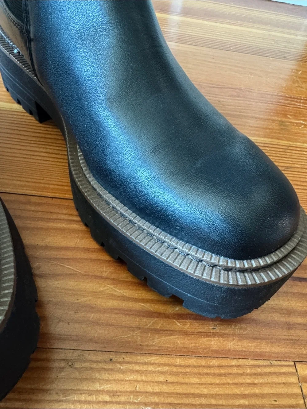 Sam Edelman Black Chelsea Laguna Boots - worn once